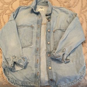 Oversized denim shacket